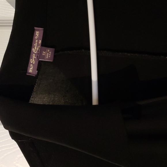 Womens Susie Couture Black knit wrap dress, quarter sleeve, 1X, collar - Picture 3 of 3